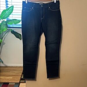 Levi's Women’s Deep Indigo - Modern Skinny. 31”x32”. Denizen from Levi.